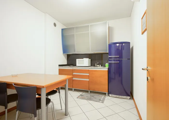 Urbanauts Minelli 4* Τεργέστη