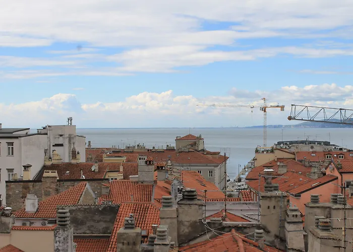 Urbanauts Minelli 4*