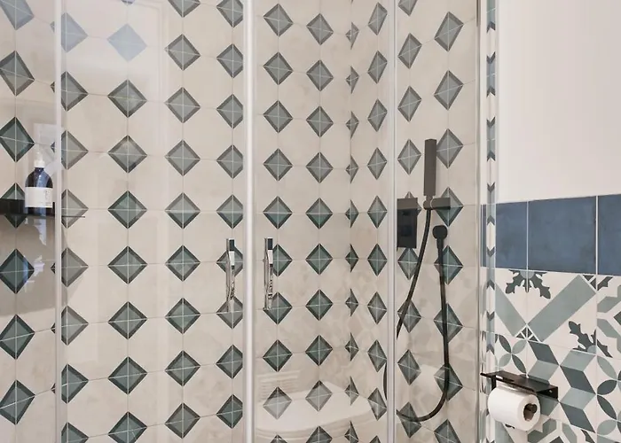 Ξενοδοχείο με διαμερίσματα Urbanauts Minelli Τεργέστη