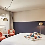 Urbanauts Minelli Aparthotel
