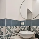 Ξενοδοχείο με διαμερίσματα Urbanauts Minelli