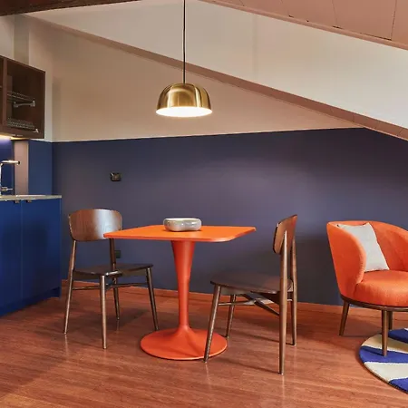 Urbanauts Minelli Lejlighedshotel 4*