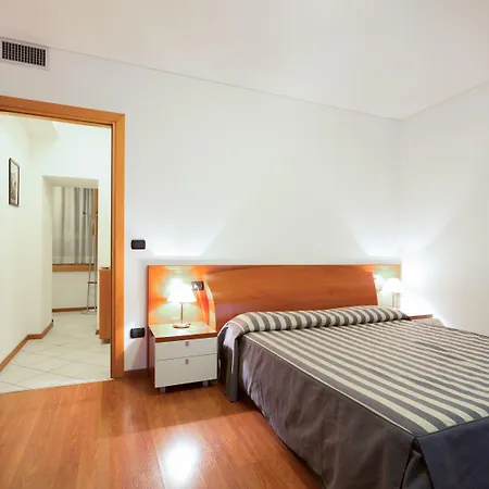 Urbanauts Minelli 4* Trieste