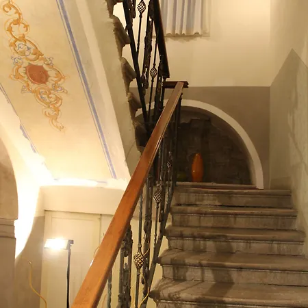 Lejlighedshotel Urbanauts Minelli 4*