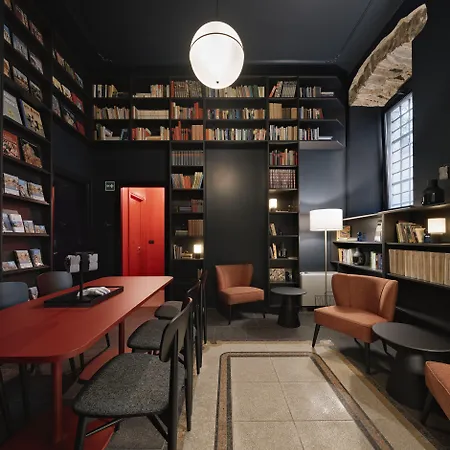 Urbanauts Minelli Lejlighedshotel 4*