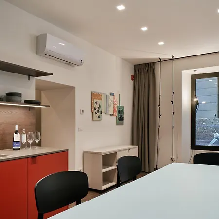 Urbanauts Studios Minelli