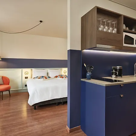 Urbanauts Minelli Lejlighedshotel 4*