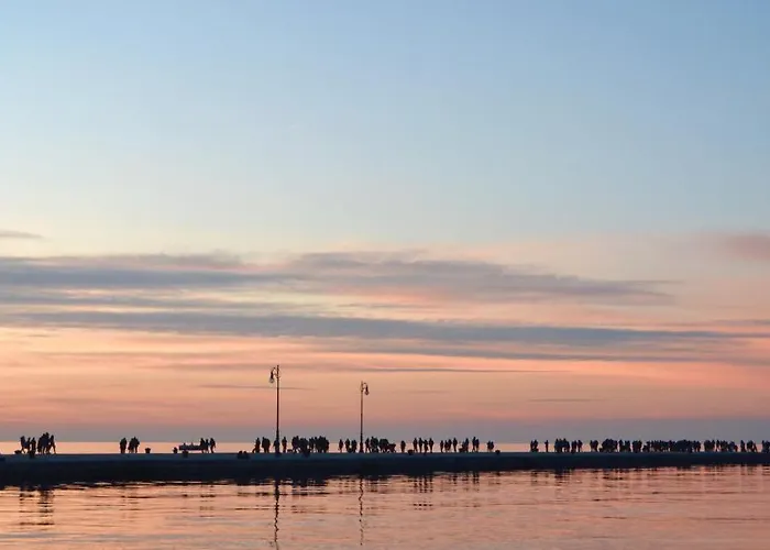 Aparthotel Urbanauts Studios Minelli 4*