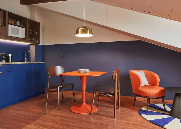 Urbanauts Studios Minelli Aparthotel 4*