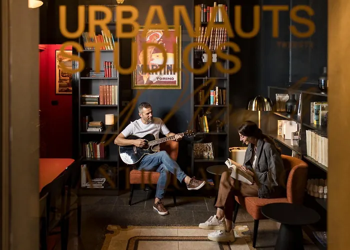 Urbanauts Minelli شقة فندقية 4*