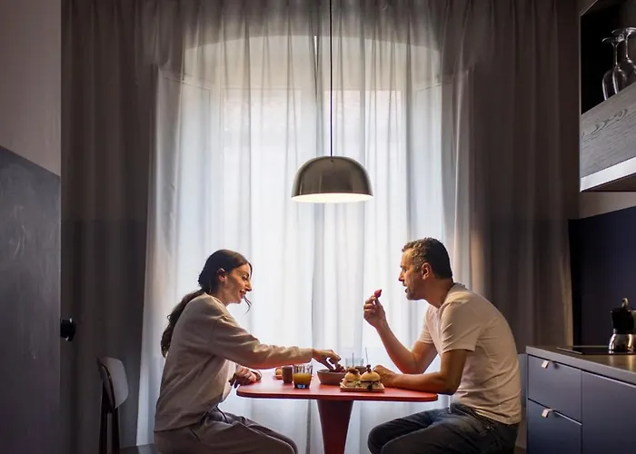 Urbanauts Minelli شقة فندقية ترييستي