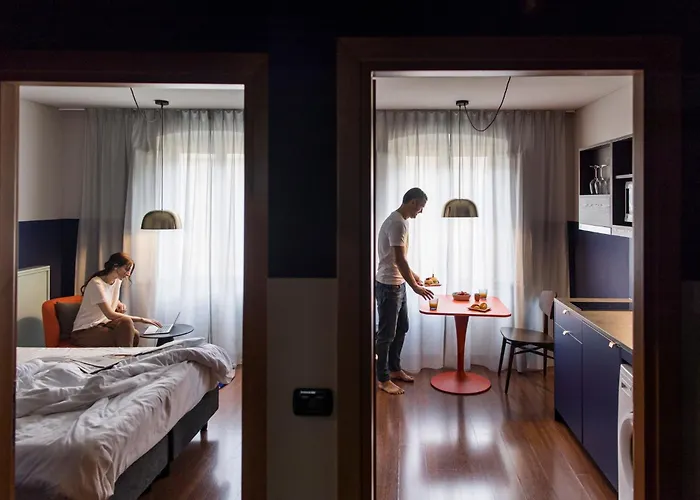 Urbanauts Studios Minelli 4*