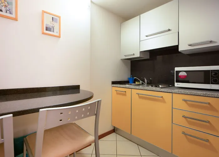 Urbanauts Studios Minelli Aparthotel 4*