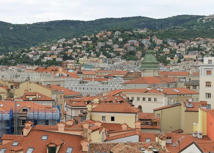 Urbanauts Studios Minelli Aparthotel Trieste