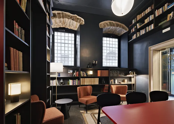 Aparthotel Urbanauts Studios Minelli 4*