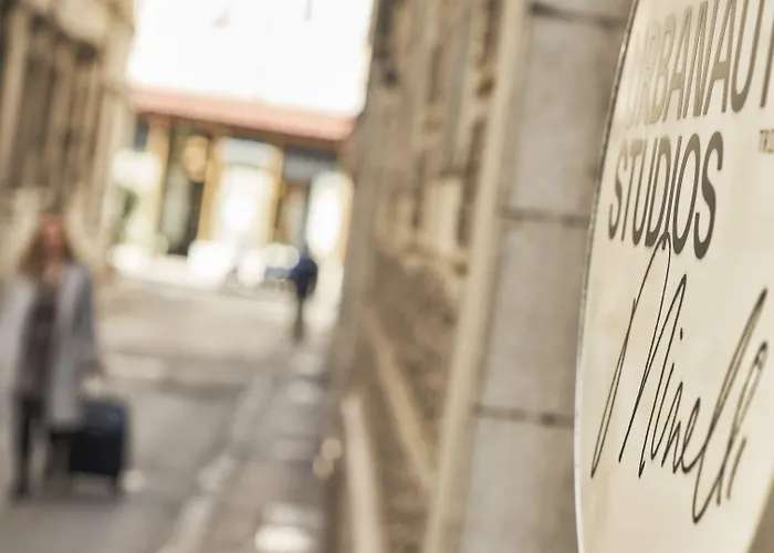 Aparthotel Urbanauts Studios Minelli